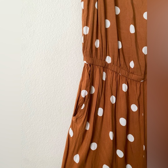 Old Navy polkadotted romper - Picture 4 of 5